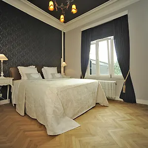 3* Bed & Breakfast Expo 13
