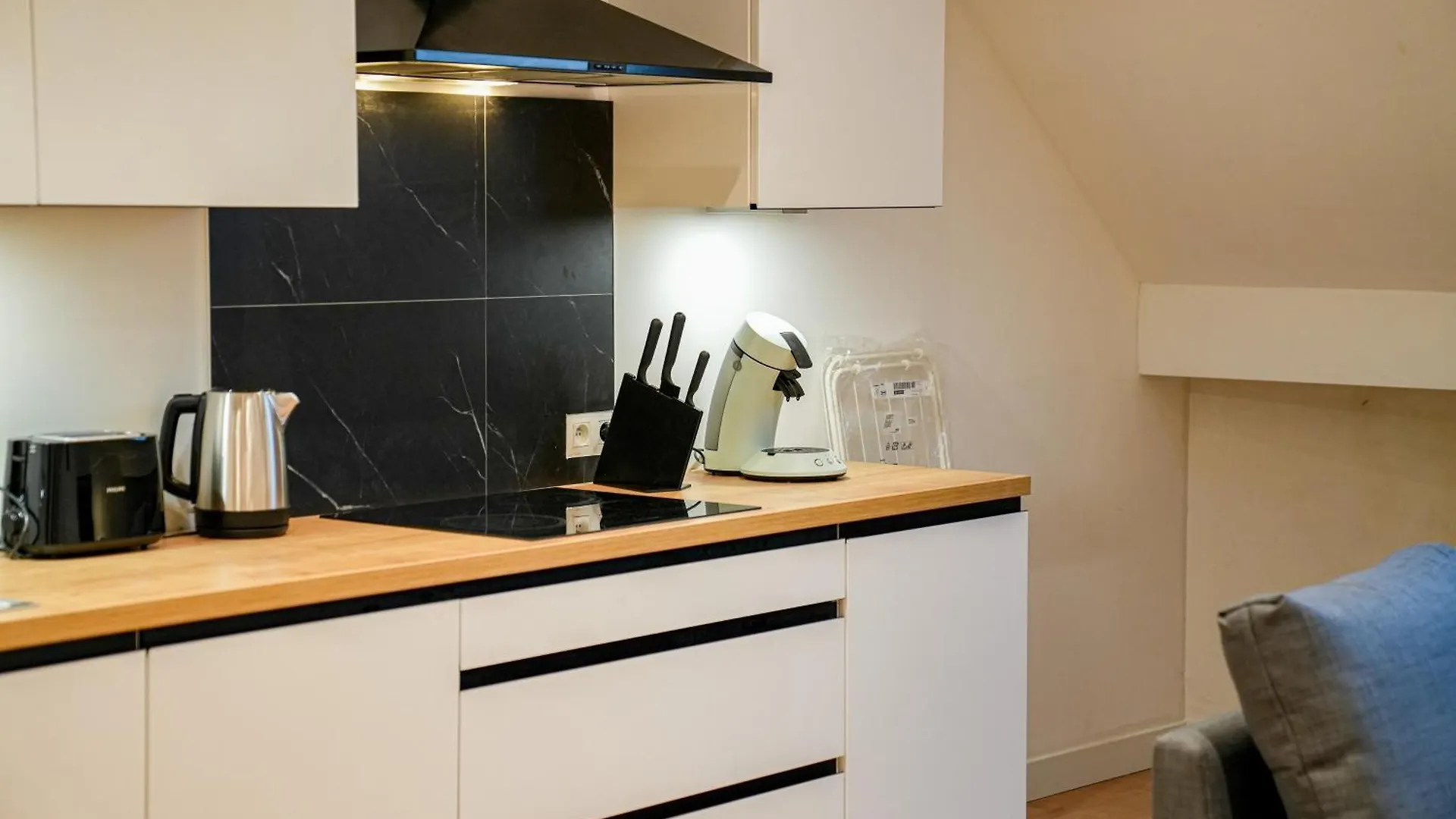 Friendly 1Br & 1Lr Apt, 15 Min Walk To City Center Ghent