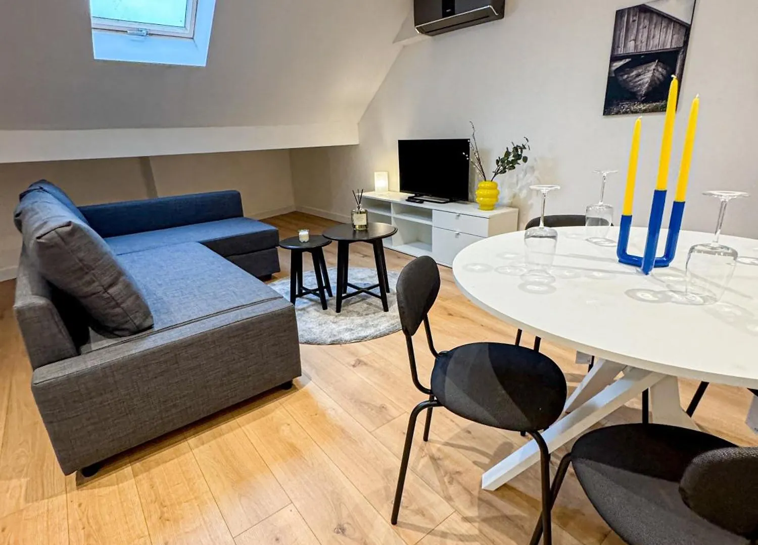 Friendly 1Br & 1Lr Apt, 15 Min Walk To City Center Ghent