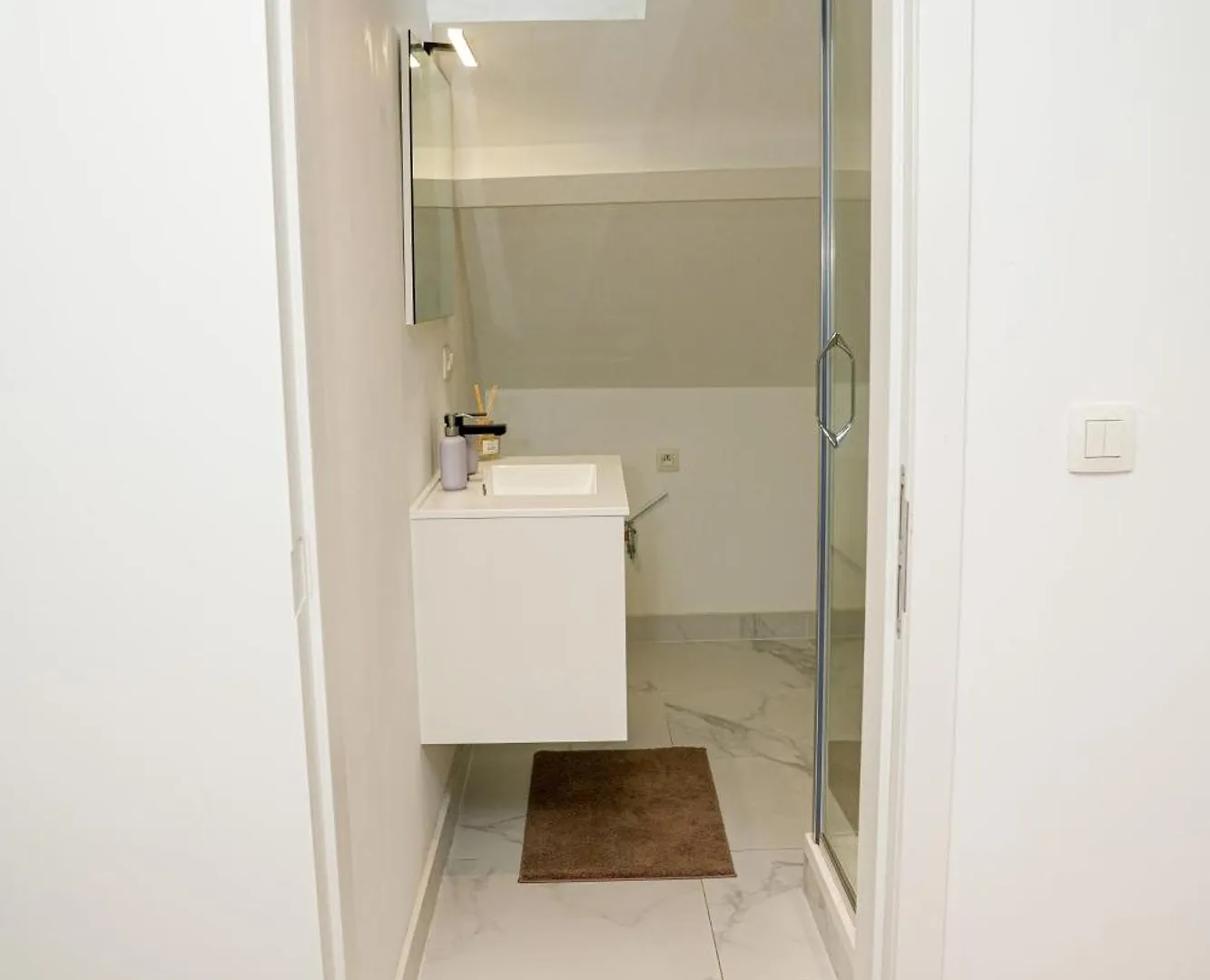Friendly 1Br & 1Lr Apt, 15 Min Walk To City Center Ghent 0*,