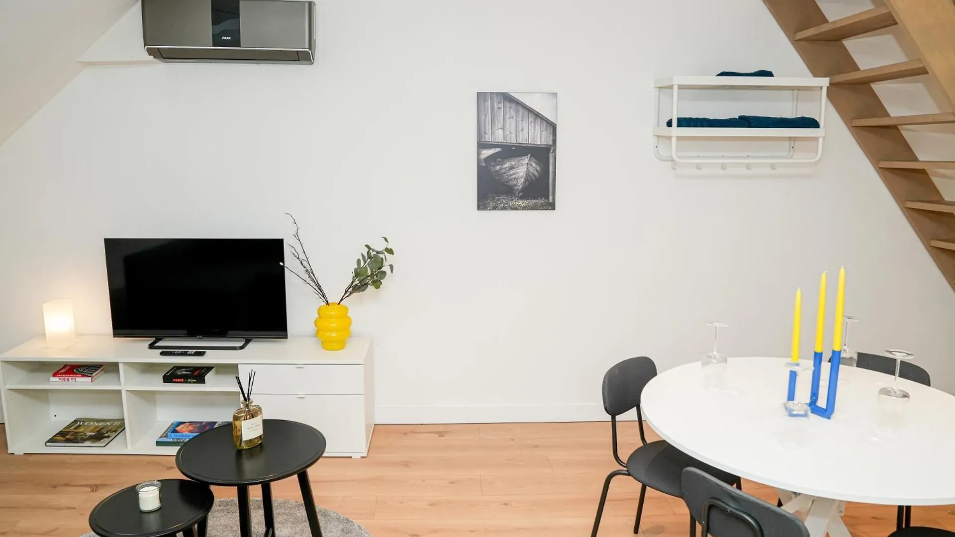 Friendly 1Br & 1Lr Apt, 15 Min Walk To City Center Ghent